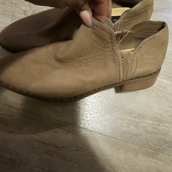 Steven by Steve Madden Choncey Ankle Boot Sz. 7 in Brown - Picture 2 of 4